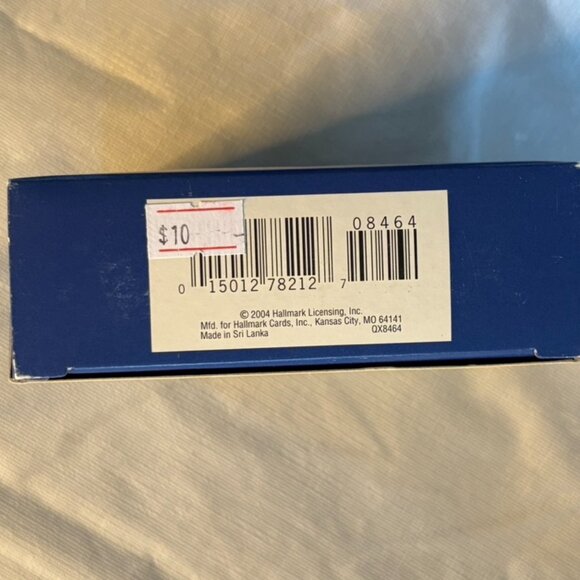 New- Collectible Christmas Ornament- Hallmark Keepsake- 2004 Majestic Lion - Picture 3 of 3